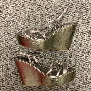 Silver wedges 🤩